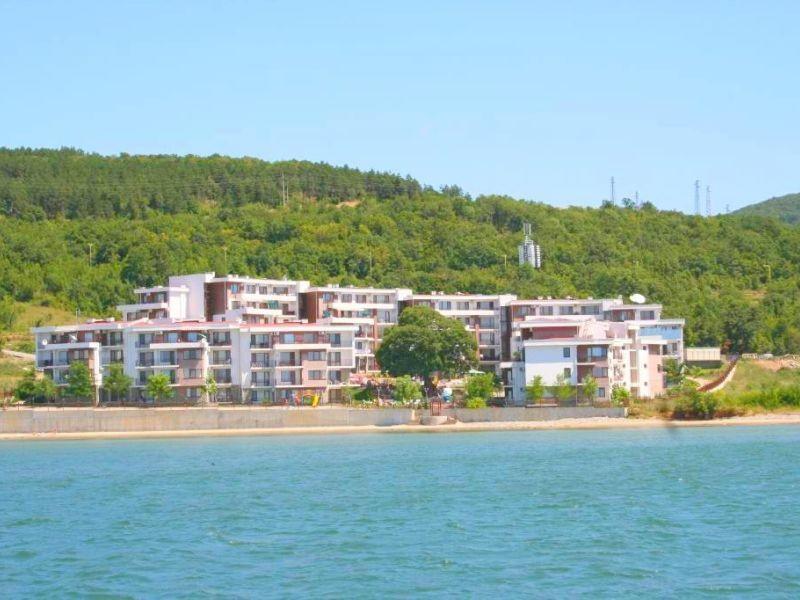 Private Apartments In Privilige Fort Beach Elenite Exterior foto